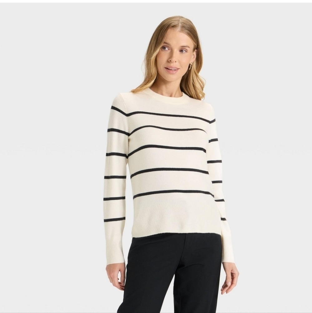 NWT! Target, A New Day,  Slim Fit Cozy Pullover Sweater - Cream/Black Striped, L